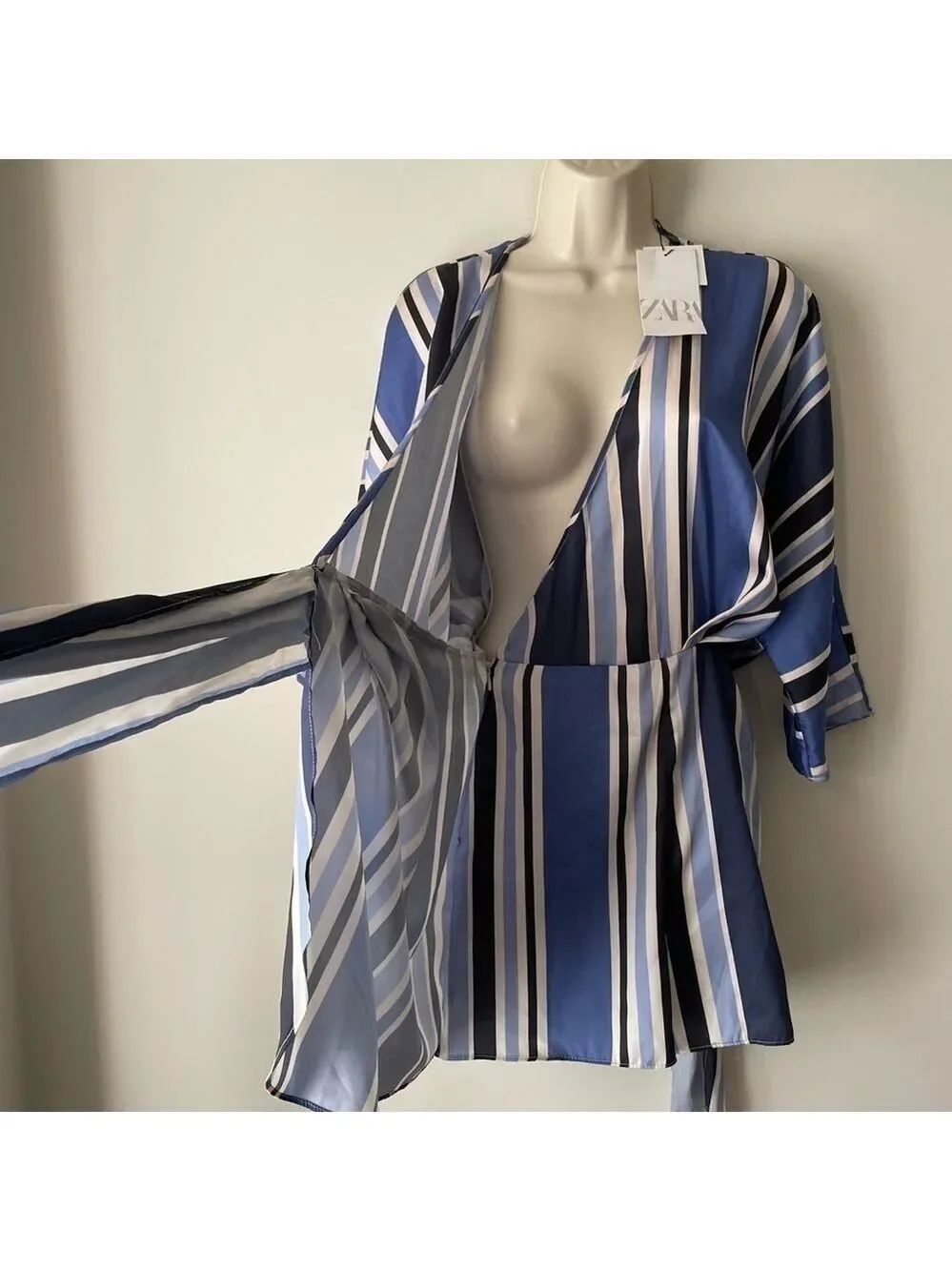 Zara Satin Striped Skort Romper Blue White Wrap V Neck NWT Size Small - Picture 12 of 16